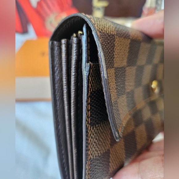 Louis Vuitton Sarah Damier Wallet VGUC - Picture 10 of 14